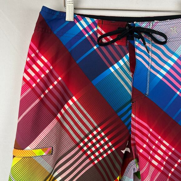 Hurley Phantom Rainbow Plaid Surf Swim Board Short 10" Inseam Men's Size 32 - Picture 2 of 8